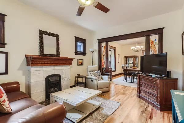 West Highland Bungalow | 2BR with Private Backyard