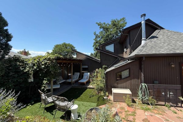 Garden Retreat | Hot Tub | Peloton | Walk to Shops
