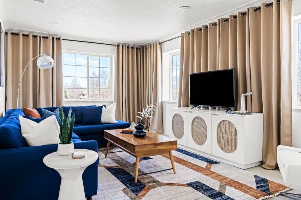 Bright + Modern Retreat | King Beds | Sloan’s Lake