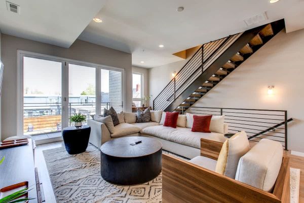 ​​Roof Deck | Walk to Parks and St. Joseph’s | 30+